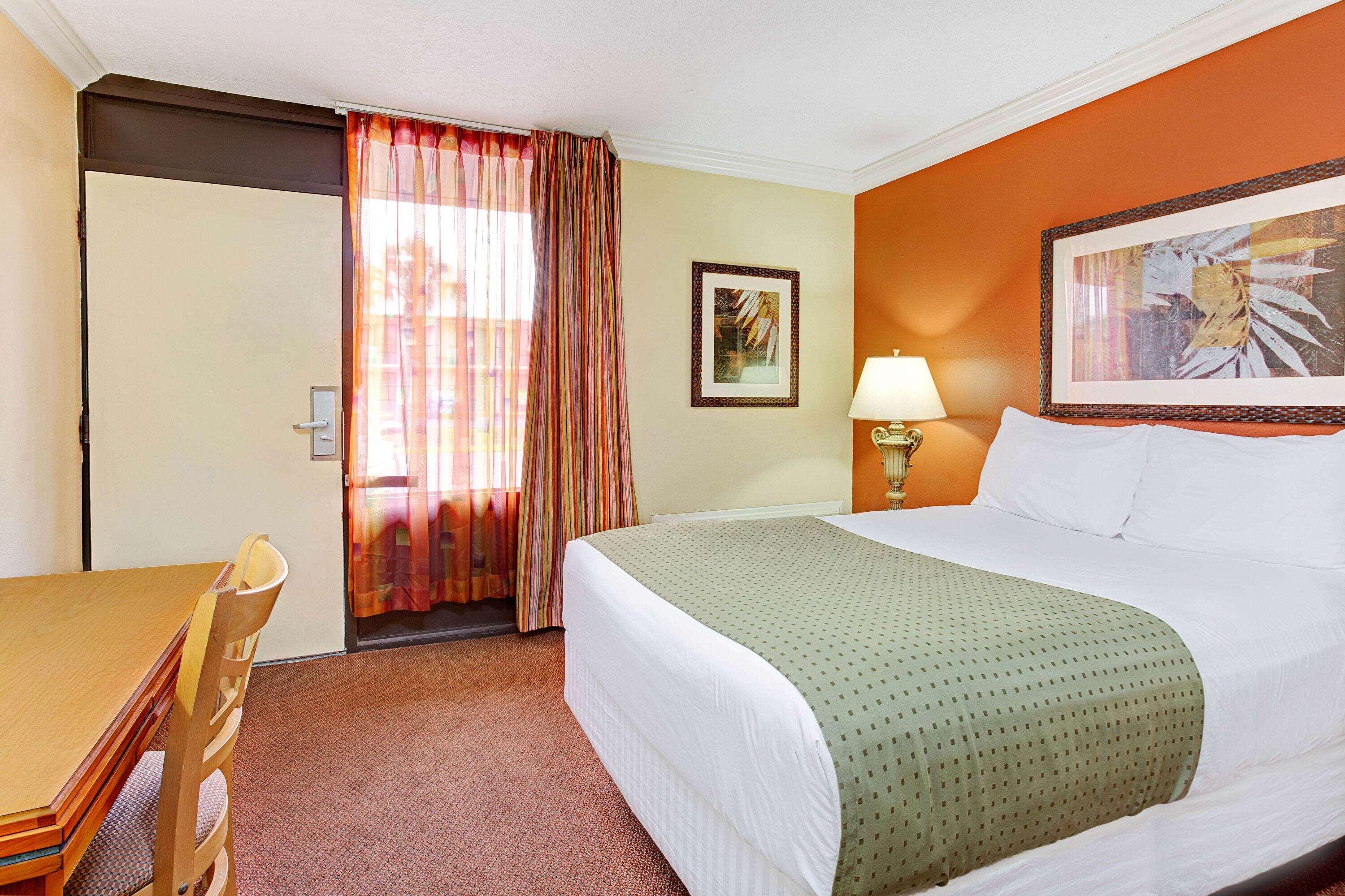 Days Inn By Wyndham Kissimmee West Exterior foto