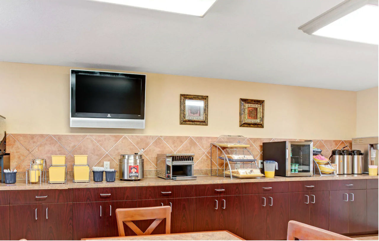 Days Inn By Wyndham Kissimmee West Exterior foto